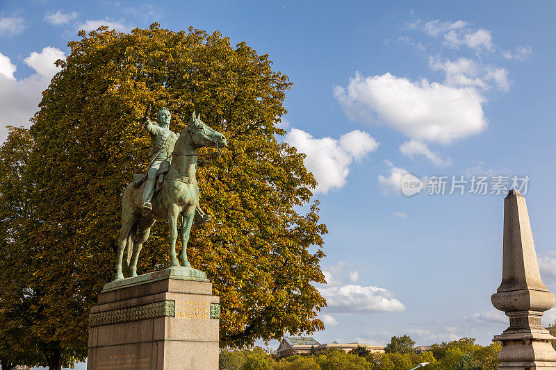 马术雕像Simón Bolívar